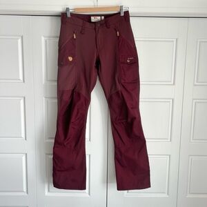 Pants - Fjallraven ‘Nikka Trousers Curved’
